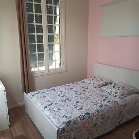 Chambre double - Vue sur jardin Lormont